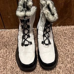 Women’s winter boots